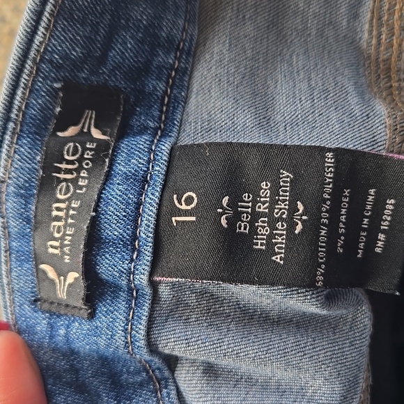 Classic Blue Women's High Rise Skinny Jeans Size 16 - Picture 4 of 11